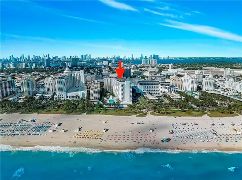 100 Lincoln Road Miami Beach FL 33139