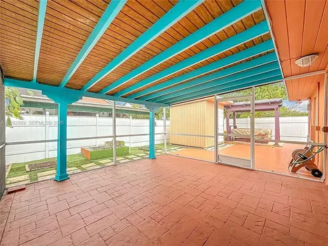 1163 NW 134th Place Miami FL 33182
