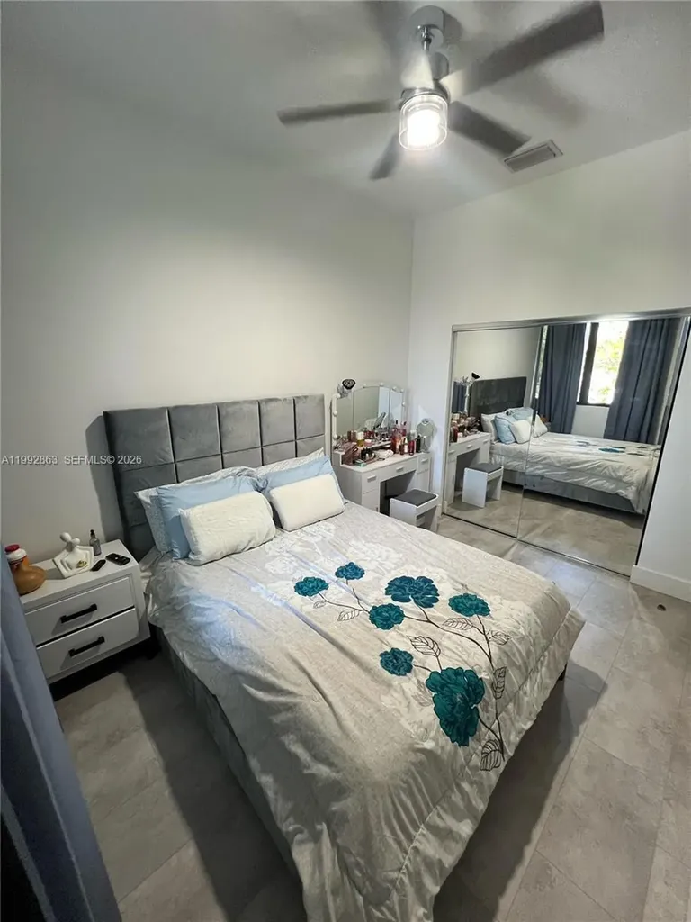 2342 Mckinley Street Hollywood FL 33020