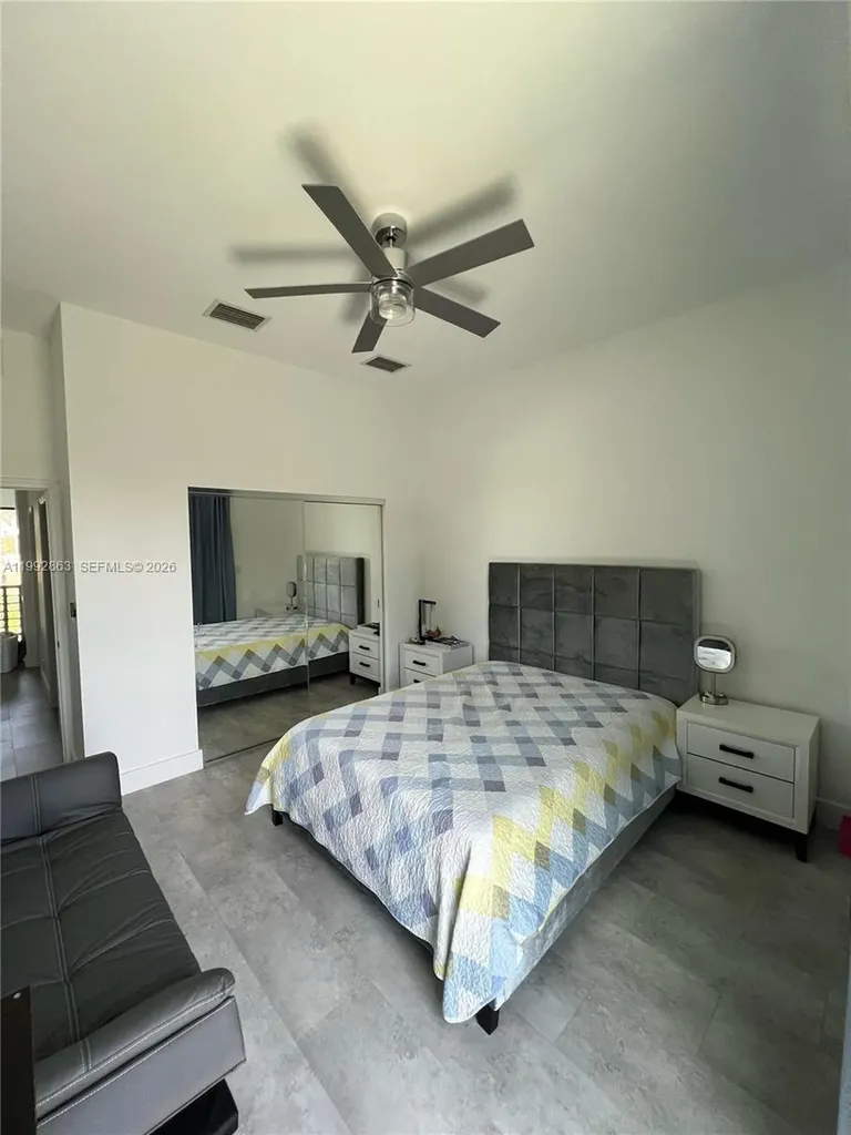 2342 Mckinley Street Hollywood FL 33020