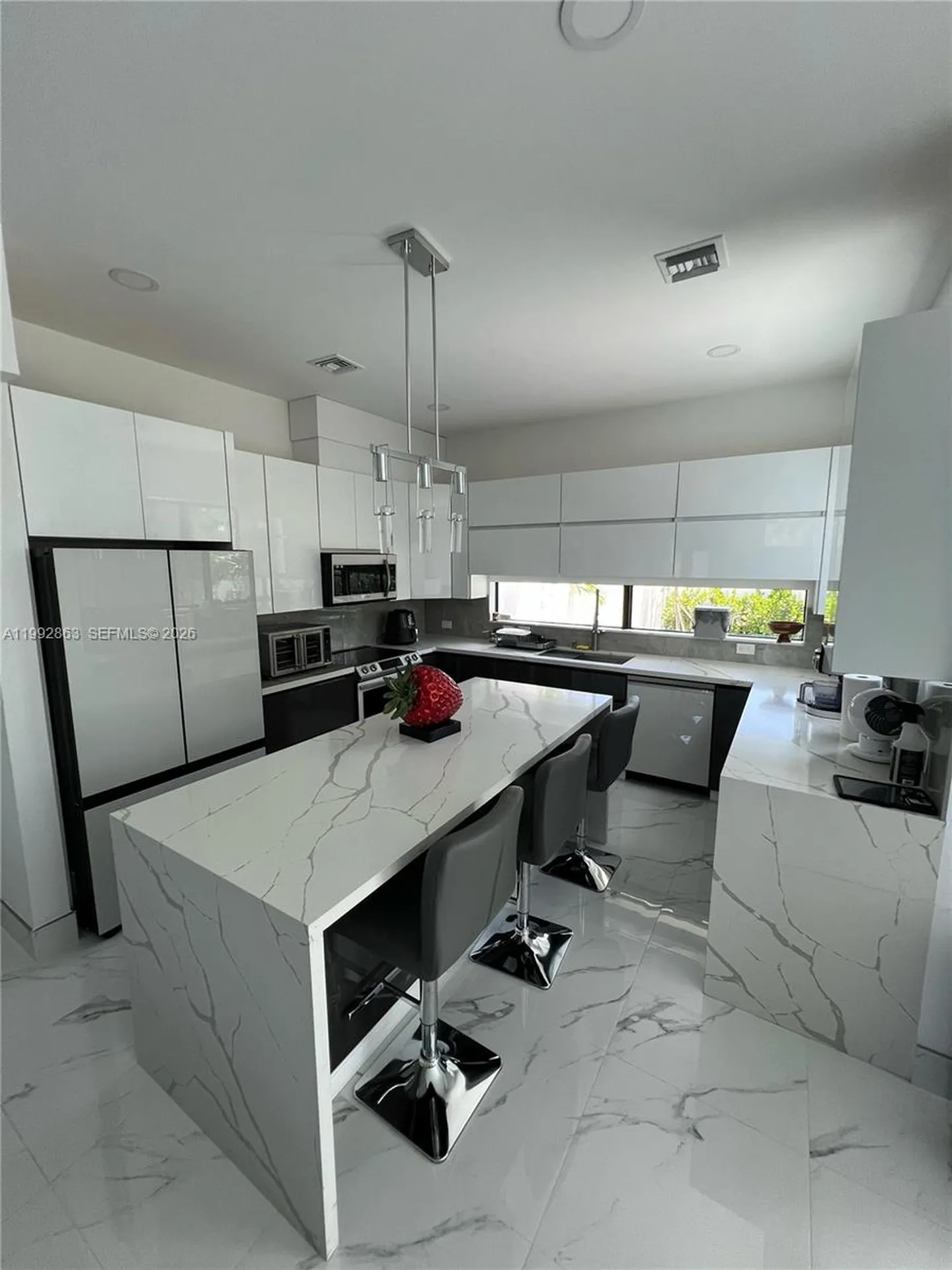 2342 Mckinley Street Hollywood FL 33020