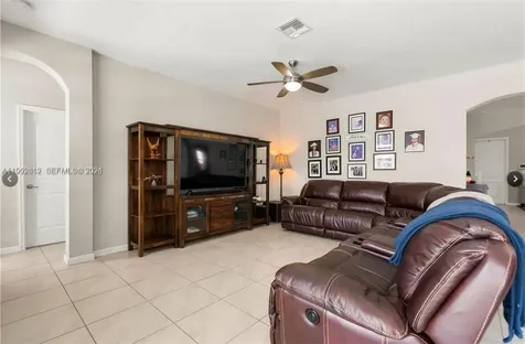 25301 SW 119th Court Homestead FL 33032