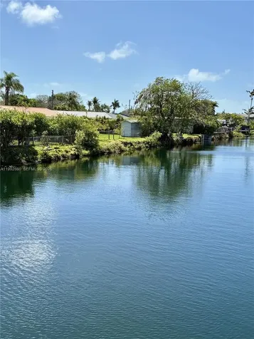 20020 Bel Aire Drive Cutler Bay FL 33189