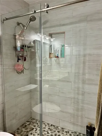 20020 Bel Aire Drive Cutler Bay FL 33189