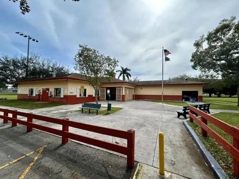 20020 Bel Aire Drive Cutler Bay FL 33189