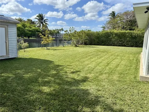 20020 Bel Aire Drive Cutler Bay FL 33189