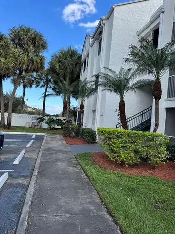 5760 Rock Island Road Tamarac FL 33319