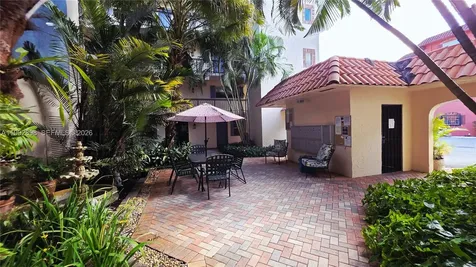 650 Tennis Club Drive Fort Lauderdale FL 33311
