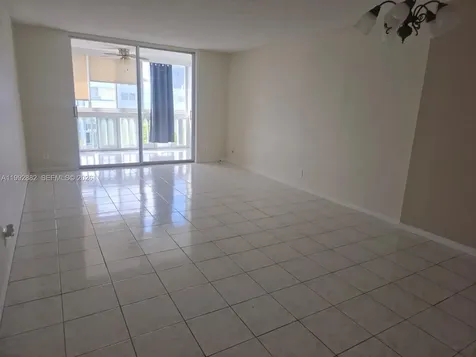 320 NE 12th Avenue Hallandale Beach FL 33009