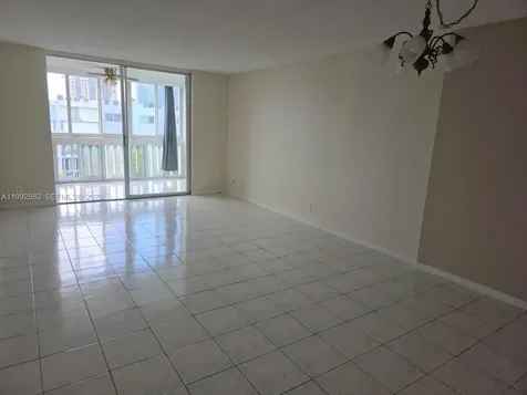 320 NE 12th Avenue Hallandale Beach FL 33009