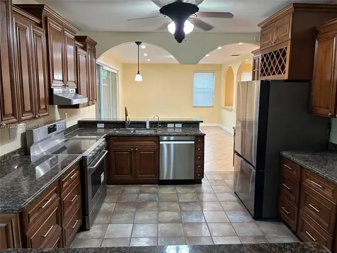 1764 NW 166th Avenue Pembroke Pines FL 33028