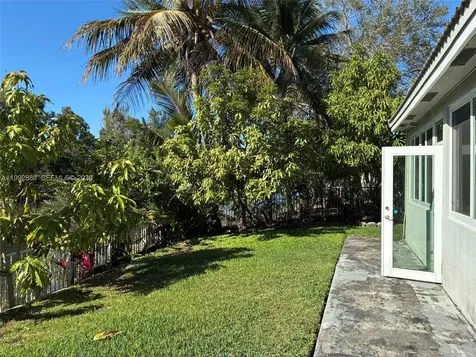 1764 NW 166th Avenue Pembroke Pines FL 33028