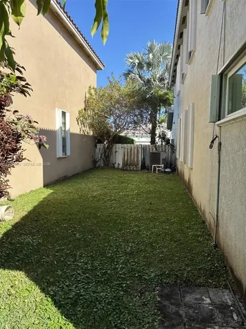 1764 NW 166th Avenue Pembroke Pines FL 33028