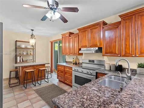 1764 NW 166th Avenue Pembroke Pines FL 33028