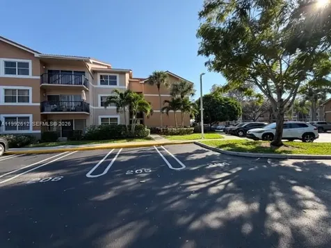 8901 Wiles Road Coral Springs FL 33067