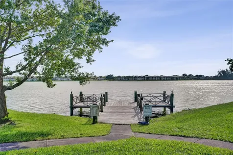 707 Banks Road Margate FL 33063