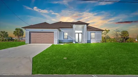 1201 15 Terrace Cape Coral FL 33909
