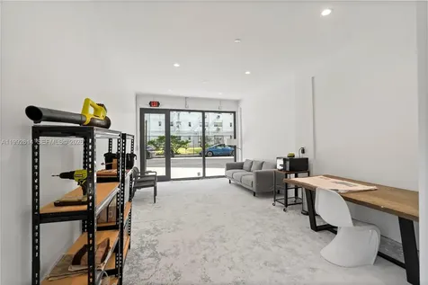 216 NW 11th Street Miami FL 33136