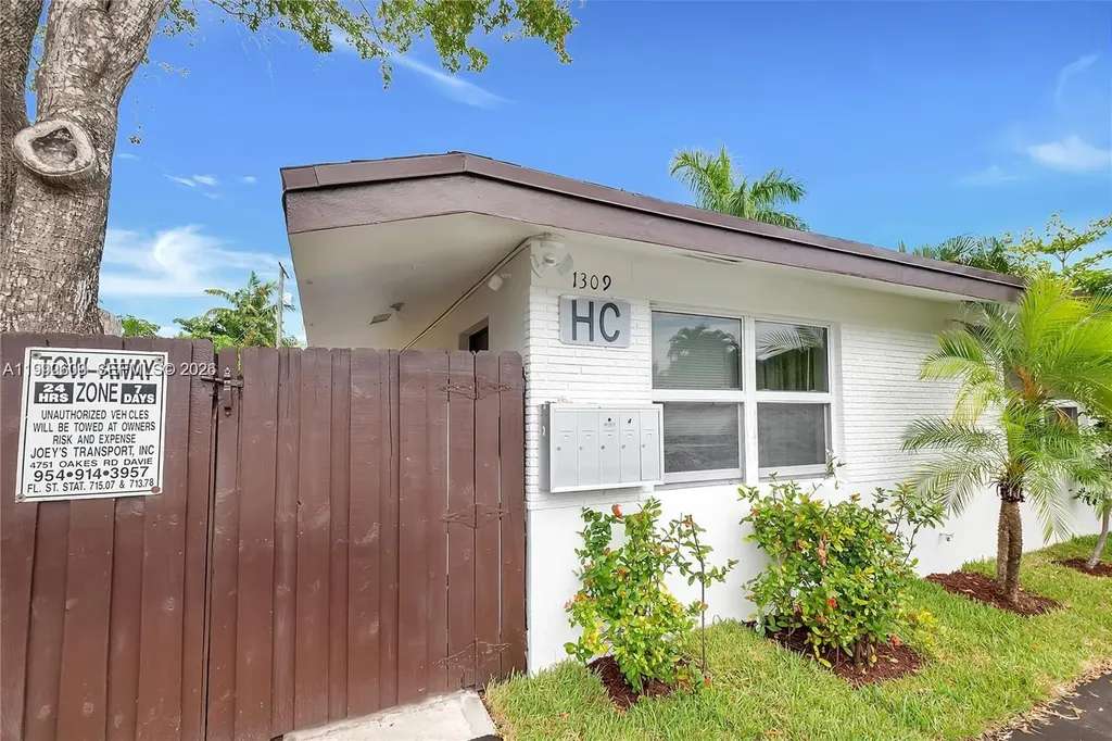 1309 NE 16th Terrace Fort Lauderdale FL 33304