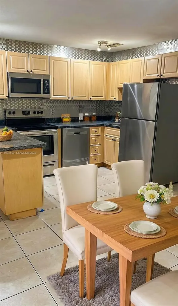 1309 NE 16th Terrace Fort Lauderdale FL 33304