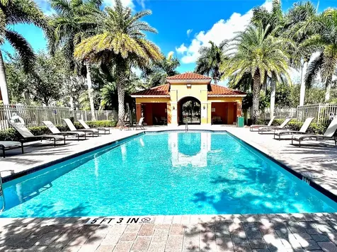 1088 SW 144th Avenue Pembroke Pines FL 33027