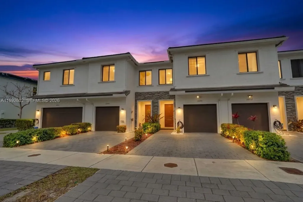 10945 SW 235th Lane Homestead FL 33032