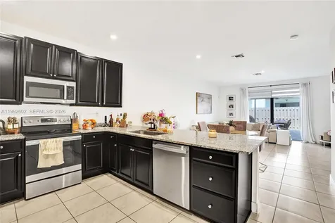 10945 SW 235th Lane Homestead FL 33032
