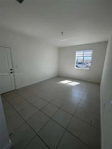 679 SE 13th St Circle Homestead FL 33034