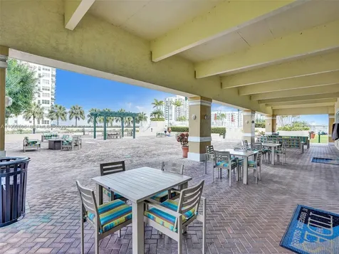 3020 NE 32nd Avenue Fort Lauderdale FL 33308