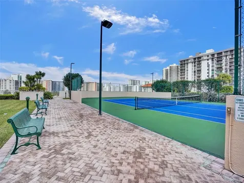 3020 NE 32nd Avenue Fort Lauderdale FL 33308