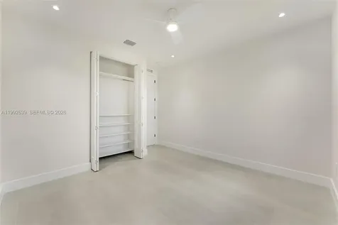 20 Coral Drive Key Largo FL 33037