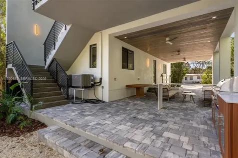 20 Coral Drive Key Largo FL 33037