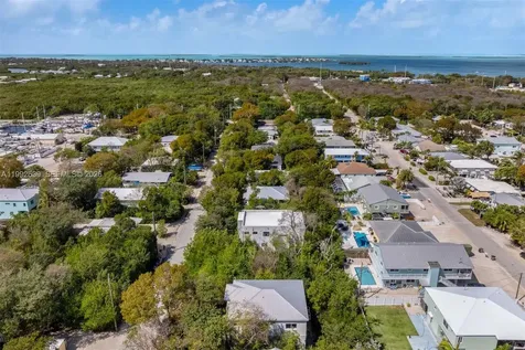 20 Coral Drive Key Largo FL 33037