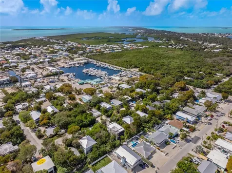 20 Coral Drive Key Largo FL 33037