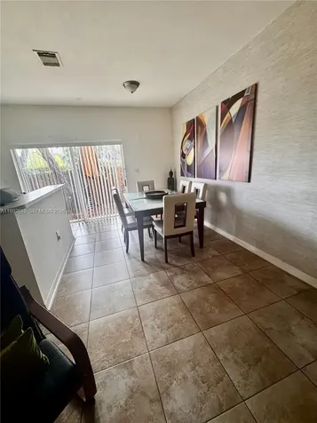 10723 NW 85th Terrace Doral FL 33178