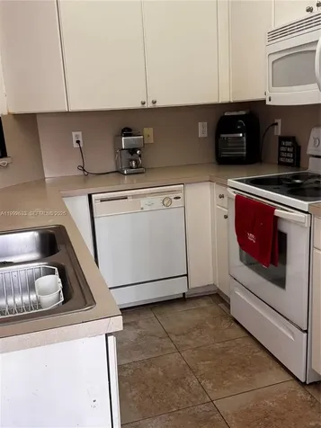 10723 NW 85th Terrace Doral FL 33178