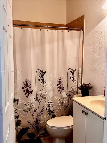 10723 NW 85th Terrace Doral FL 33178