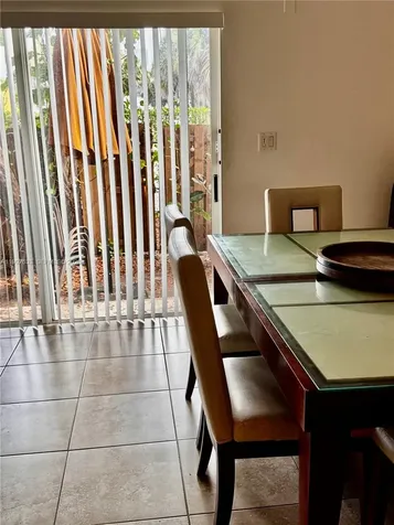 10723 NW 85th Terrace Doral FL 33178