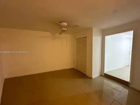 Miami FL 33161