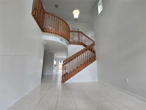 8421 SW 124th Avenue Miami FL 33183
