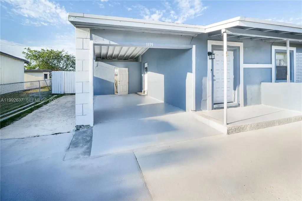 1119 NW 10th Place Fort Lauderdale FL 33311