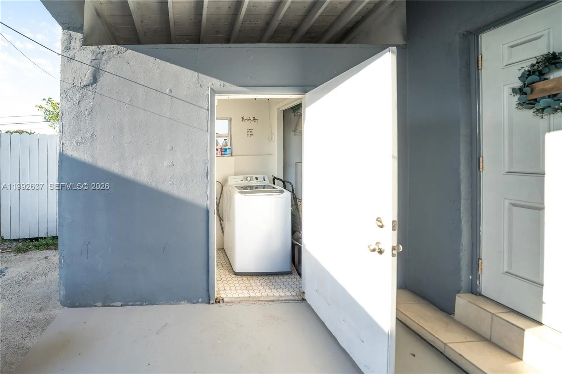 1119 NW 10th Place Fort Lauderdale FL 33311