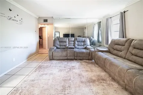 1119 NW 10th Place Fort Lauderdale FL 33311