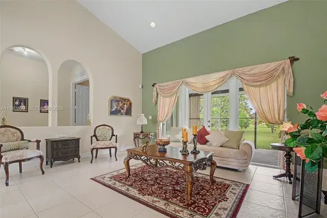 17113 SW 215th Terrace Miami FL 33187