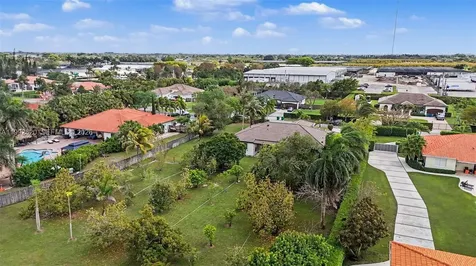 17113 SW 215th Terrace Miami FL 33187
