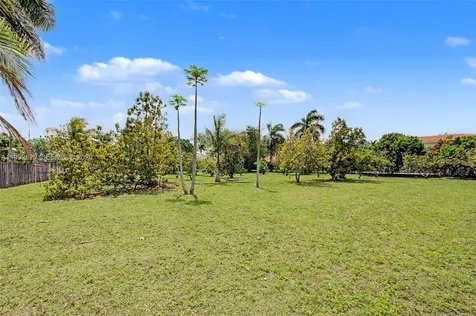 17113 SW 215th Terrace Miami FL 33187