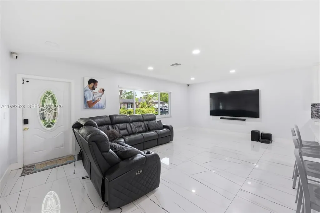12002 NW 27th Drive Coral Springs FL 33065