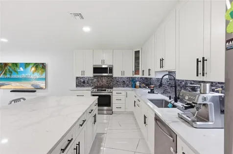 12002 NW 27th Drive Coral Springs FL 33065