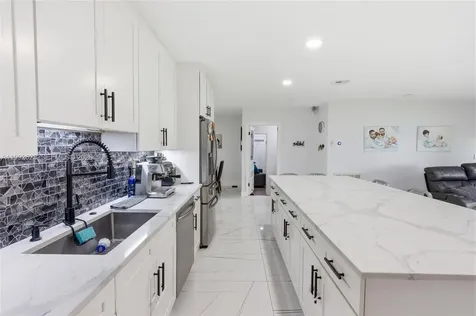 12002 NW 27th Drive Coral Springs FL 33065