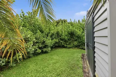 12002 NW 27th Drive Coral Springs FL 33065